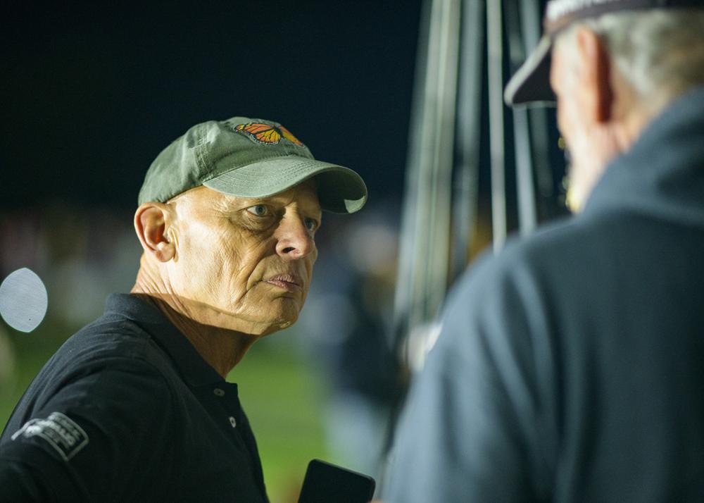 Bert Padelt talks with Infaltion Director Peter Cuneo. Photo credit: Paul Cyr