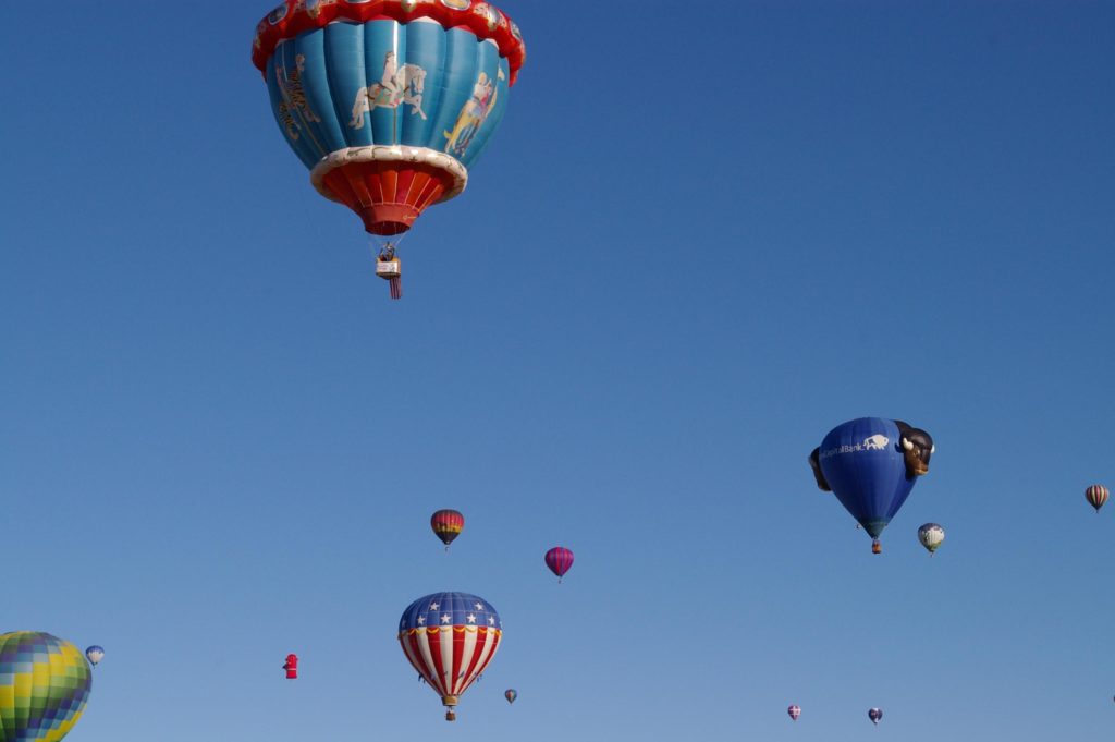 AIBF, Balloon Carousel, (USA); Pilot Frank Campanale; Oct.5, 2016; Credit-The Balloon Journal